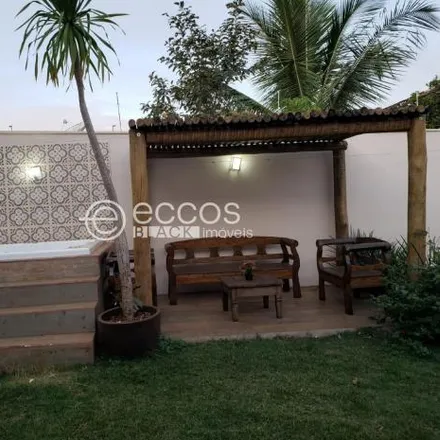 Buy this 4 bed house on Rua das Primaveras in Cidade Jardim, Uberlândia - MG