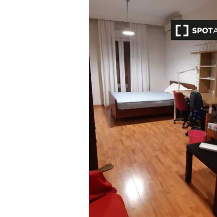Rent this 3 bed room on STAY Hybrid Youth Hostel & Common Place in Ίωνος Δραγούμη 61, Thessaloniki Municipal Unit