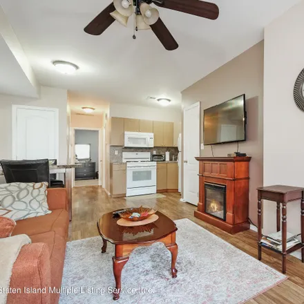 Image 5 - 266 Utter Avenue, New York, NY 10314, USA - Duplex for sale