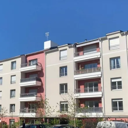Rent this 3 bed apartment on 30 Rue du Maréchal Leclerc in 28110 Lucé, France