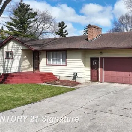 Image 1 - 4631 South Gregory Street, Buena Vista Charter Township, MI 48601, USA - House for sale