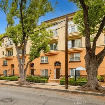 Buy this 1 bed house on 286 N Madison Ave Unit 402 in Pasadena, California