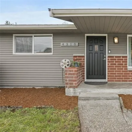 Image 3 - 4310 S 73rd St, Tacoma, Washington, 98409 - House for sale