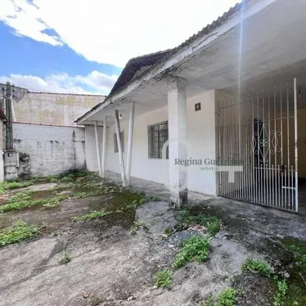 Buy this 2 bed house on Banco do Brasil in Rua Taquaritinga, Centro