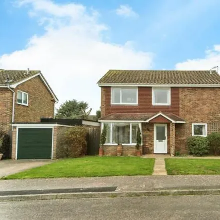Buy this 3 bed house on Bowden Rise in Seaford, BN25 2HZ