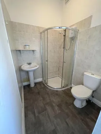 Image 6 - King Edward Dementia Care Home, 7-9 Warbreck Drive, Blackpool, FY2 9SX, United Kingdom - Apartment for rent