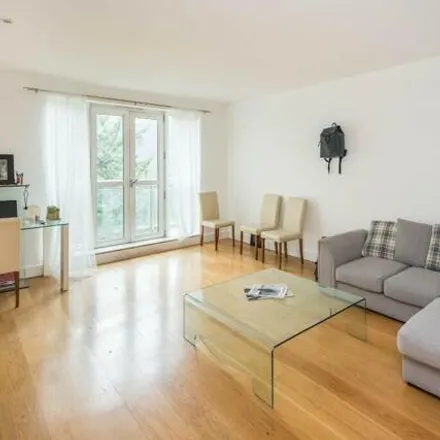 Rent this 2 bed room on Mala in 37 Westferry Circus, Canary Wharf