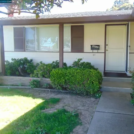 Image 3 - 2214 Meadowlark Street, Bayview, Contra Costa County, CA 94806, USA - House for rent