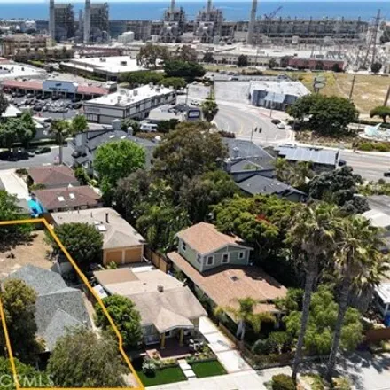 Buy this 2 bed house on 7341 North Lucia Avenue in Redondo Beach, CA 90277