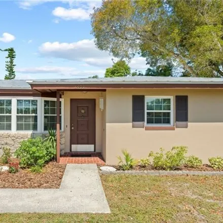 Image 5 - 1693 North Hermitage Road, Cypress Lake, FL 33919, USA - House for sale