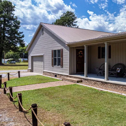 Buy this 3 bed house on unnamed road in Reidland, McCracken County