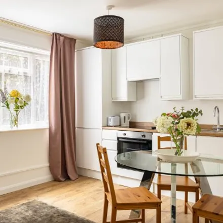 Rent this studio apartment on Shell in 923-931 Fulham Road, London