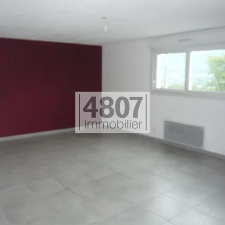 Image 4 - unnamed road, 74950 Scionzier, France - Apartment for rent