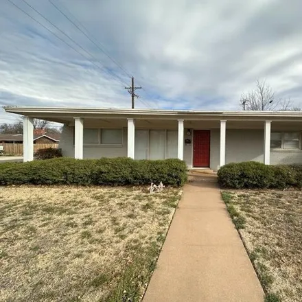 Rent this 4 bed house on 4771 Knoxville Avenue in Lubbock, TX 79413