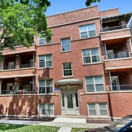 Rent this 2 bed apartment on 1626-1630 West Fargo Avenue in Chicago, IL 60626