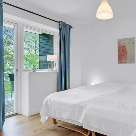 Rent this 2 bed apartment on 3100 Hornbæk