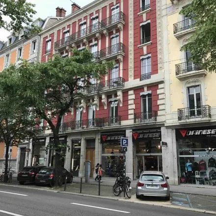 Image 3 - Hôtel de ville de Grenoble, 13 Boulevard Jean Pain, 38000 Grenoble, France - Apartment for rent