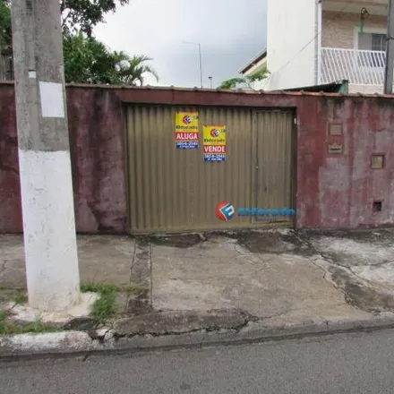 Buy this 2 bed house on Rua Papa Pio X in AR3 - Matão, Sumaré - SP