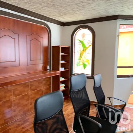 Rent this 4 bed house on Calle Leyes de Reforma in 50190 Toluca, MEX