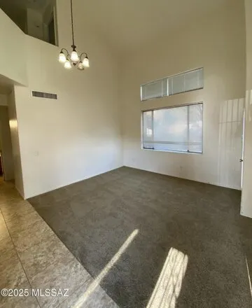 Image 5 - 1250 E Weimer Ci Cir E Unit 27, Tucson, Arizona, 85719 - Condo for rent