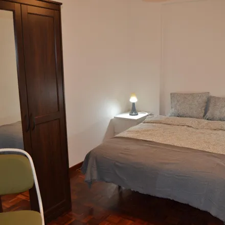 Rent this 5 bed room on Farmácia Gouveia in Rua Augusto Costa 6 A, 1500-998 Lisbon