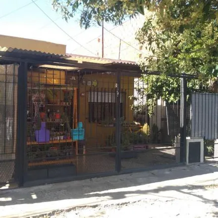Buy this 2 bed house on Ayacucho 4333 in General Las Heras, Rosario