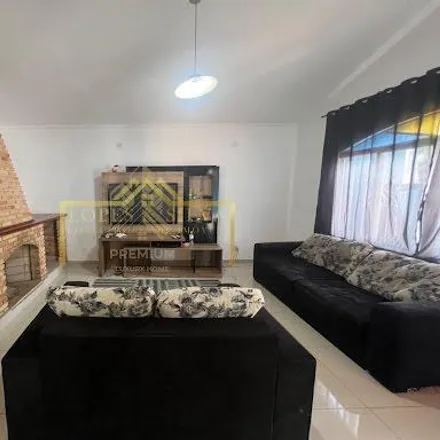 Buy this 3 bed house on Rua Leopoldo Soares do Amaral in Centro, Atibaia - SP