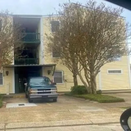 Rent this 1 bed apartment on 2316 Pasadena Avenue in Metairie, LA 70001