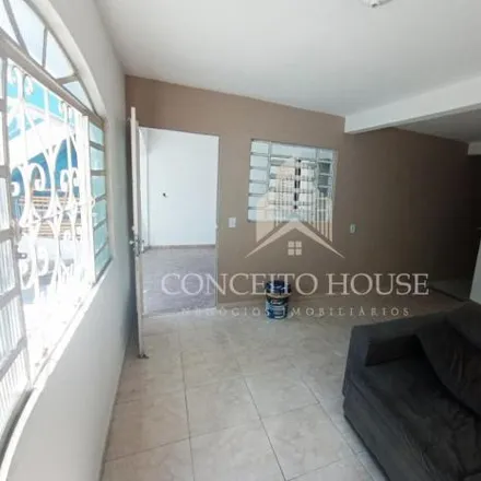 Rent this 2 bed house on Rua Sônia in Padroeira, Osasco - SP