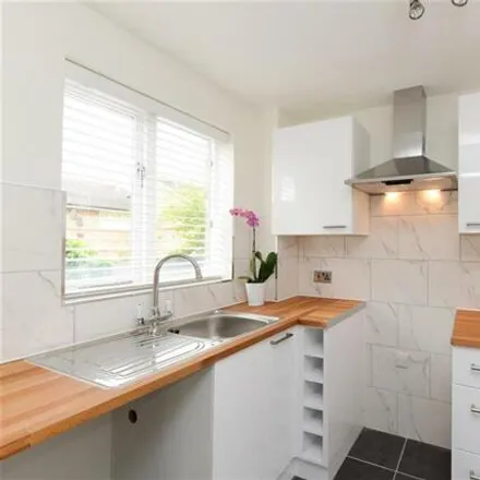 Rent this 1 bed apartment on Beacon Gate in London, SE14 5UB