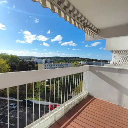 Rent this 3 bed apartment on 4 Allee Claude Monet in 78160 Marly-le-Roi, France