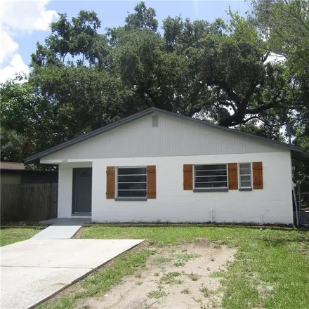 Rent this 4 bed house on 22nd Street @ 19th Avenue in East 19th Avenue, Tampa