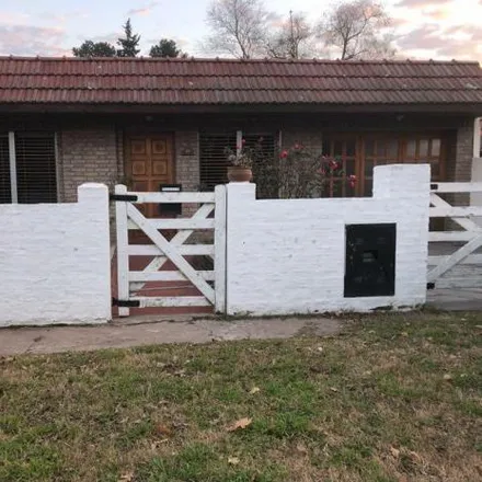 Image 1 - Plazoleta Ygunet, Partido de Brandsen, 1980 Brandsen, Argentina - House for sale