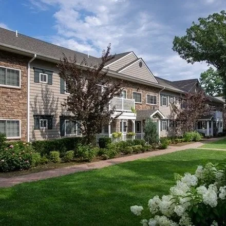 Rent this 1 bed apartment on 558 New Highway in Hauppauge, Smithtown