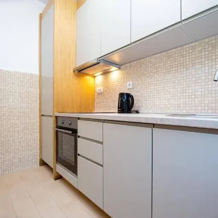 Rent this 2 bed apartment on 85315 Pržno