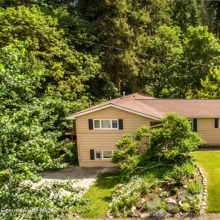 Buy this 3 bed house on 610 South 9th Street in Coeur d'Alene, ID 83814