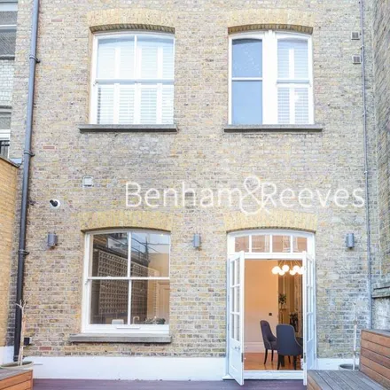 Image 7 - All Bar One, 19 Bedford Street, London, WC2E 8QH, United Kingdom - Townhouse for rent