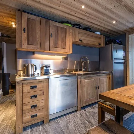 Rent this 3 bed townhouse on 74400 Chamonix-Mont-Blanc