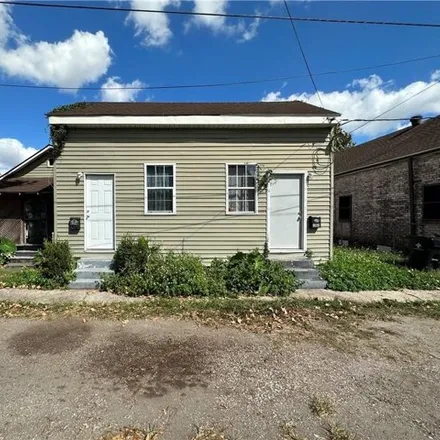 Buy this 2 bed house on 8827 Plum Street in New Orleans, LA 70118