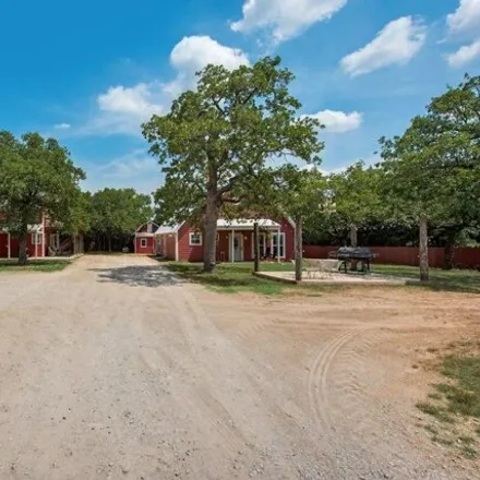 Buy this 5 bed house on 6122 Old Decatur Rd in Alvord, Texas