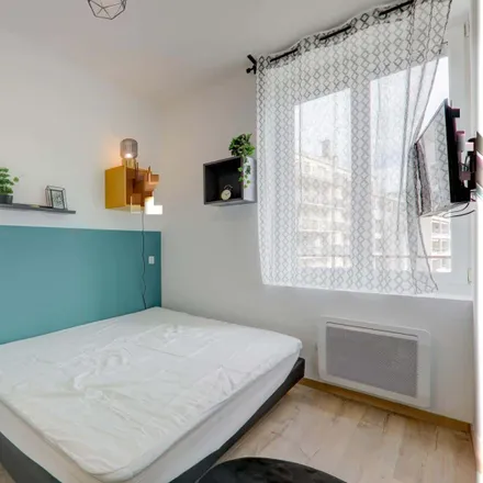 Rent this 2 bed room on 1 bis Rue Docteur Rebatel in 69003 Lyon, France