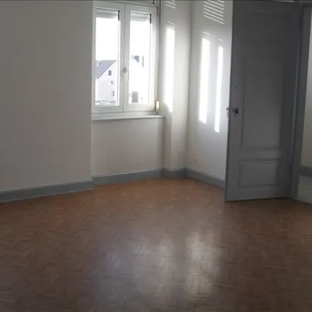 Image 4 - Ancienne Mairie, Avenue Clemenceau, 57400 Sarrebourg, France - Apartment for rent