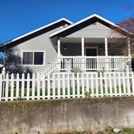 Buy this 3 bed house on 4101 Walnut Street in Dunsmuir, Siskiyou County