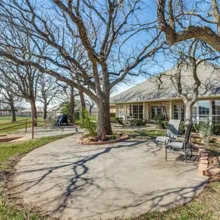 Image 9 - 327 Saddle Club Rd, Weatherford, Texas, 76088 - House for sale