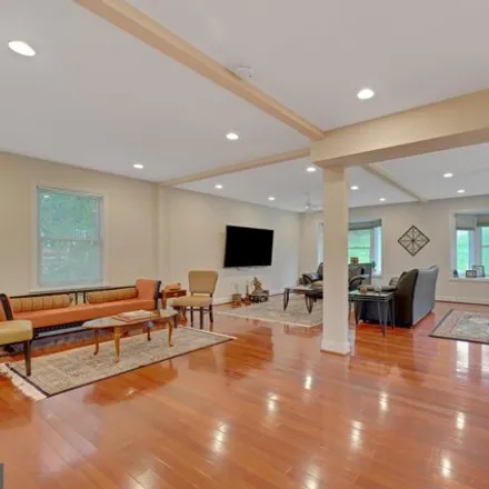 Image 5 - 12305 Hillmeade Station Drive, Bowie, MD 20720, USA - House for sale