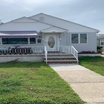 Rent this 2 bed house on 62 East Colmar Circle in Margate City, Atlantic County