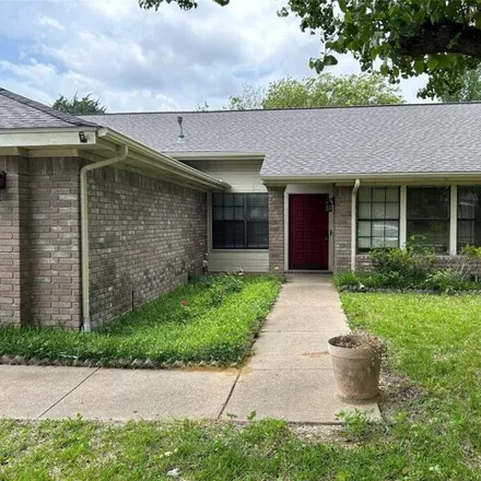 Image 1 - 6111 Ridge Top Lane, Garland, TX 75043, USA - House for rent