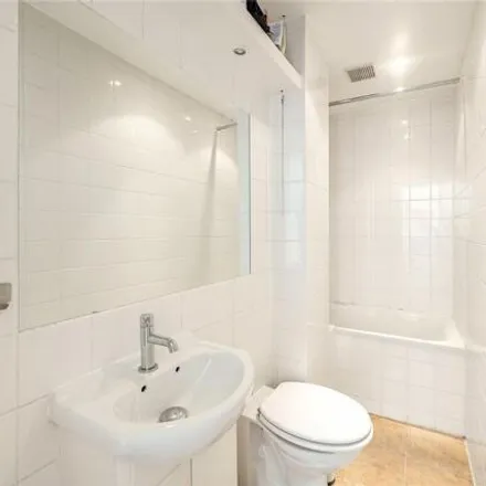 Image 7 - 41 Regent's Park Road, Primrose Hill, London, NW1 7SY, United Kingdom - Apartment for sale