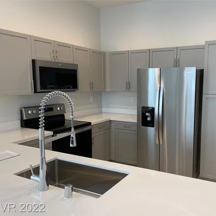 Image 9 - 2098 Spring Rose Street, Las Vegas, NV 89134, USA - Townhouse for rent