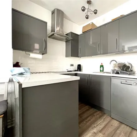 Image 3 - Parkhill Road, Bridgen, London, DA5 1HX, United Kingdom - Apartment for rent